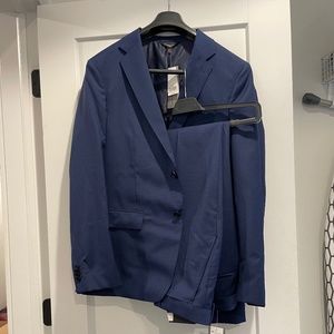 Banana Republic Blue Suit 42R Wool Blazer 33X32 Pants NWT